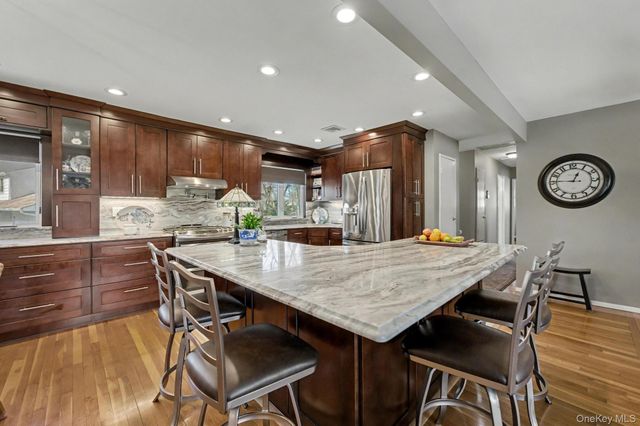 95 Colonial Street, East Northport, NY 11731