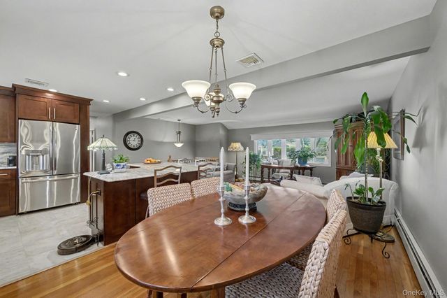 95 Colonial Street, East Northport, NY 11731