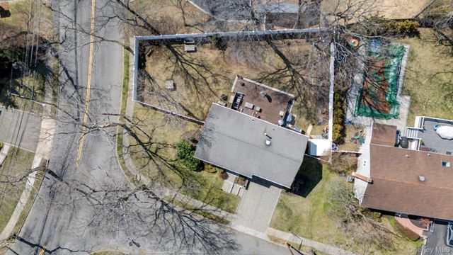 95 Colonial Street, East Northport, NY 11731