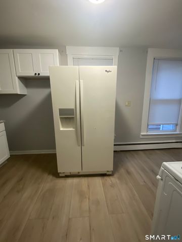 57 Stevens Street SECOND FLOOR, New Haven, CT 06519