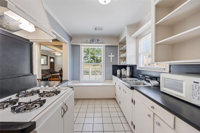 1310 Reid Street B, Houston, TX 77022