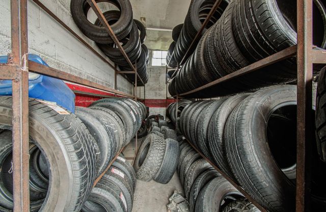 1701 Lee Drive, Baytown, TX 77520