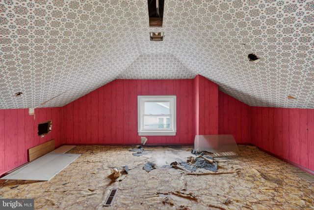 16 WINSTON AVE, Wilmington, DE 19804