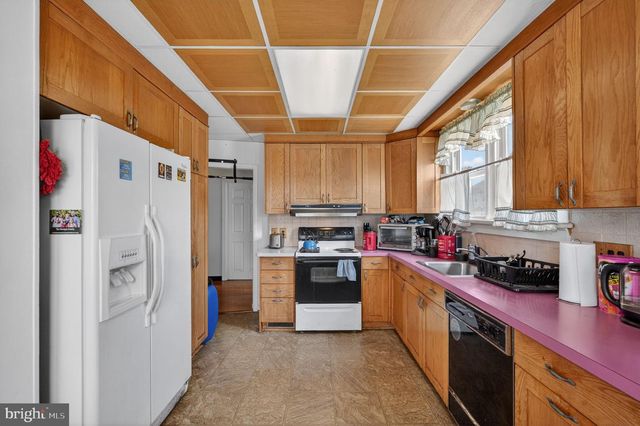 16 WINSTON AVE, Wilmington, DE 19804