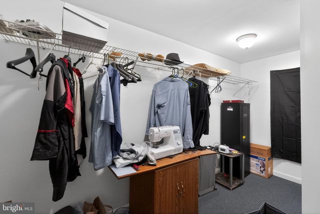 16 WINSTON AVE, Wilmington, DE 19804