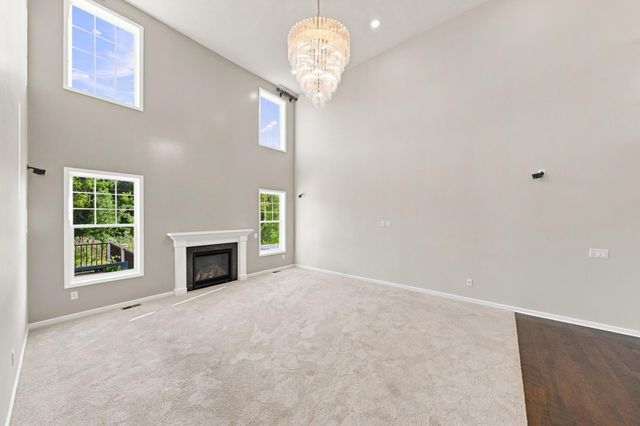 18625 43rd Avenue N, Plymouth, MN 55446