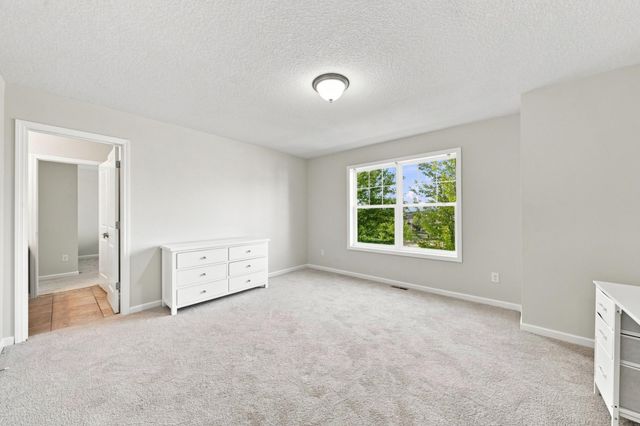 18625 43rd Avenue N, Plymouth, MN 55446