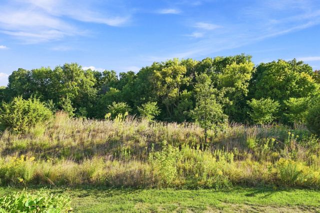 18625 43rd Avenue N, Plymouth, MN 55446
