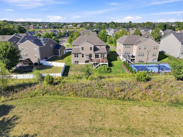 18625 43rd Avenue N, Plymouth, MN 55446