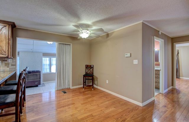 1401 E Colonel Glenn Road, Little Rock, AR 72210