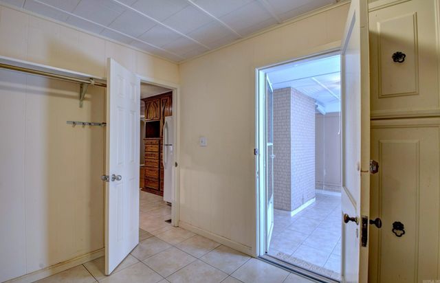 1401 E Colonel Glenn Road, Little Rock, AR 72210