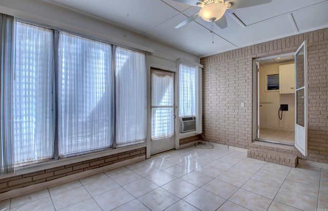 1401 E Colonel Glenn Road, Little Rock, AR 72210