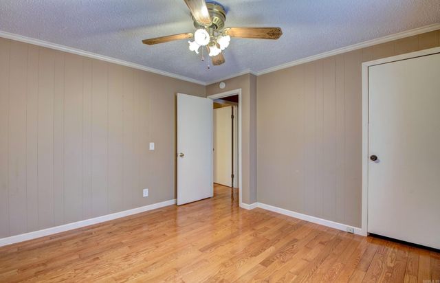 1401 E Colonel Glenn Road, Little Rock, AR 72210