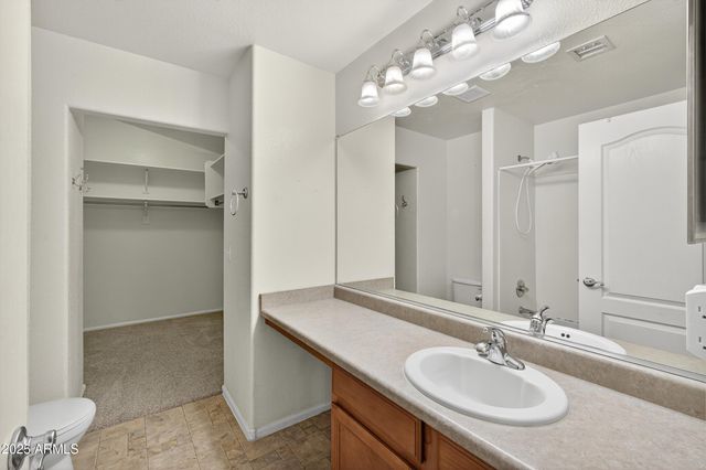 155 W BRANGUS Way, San Tan Valley, AZ 85143