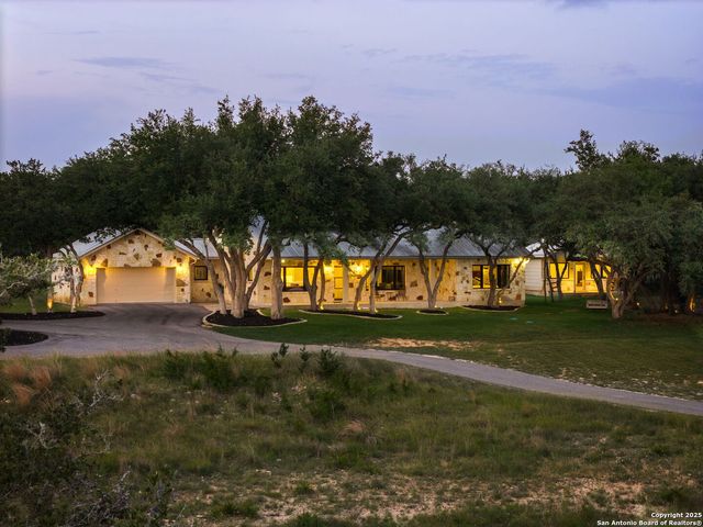 29720 Twin Creeks, Bulverde, TX 78163