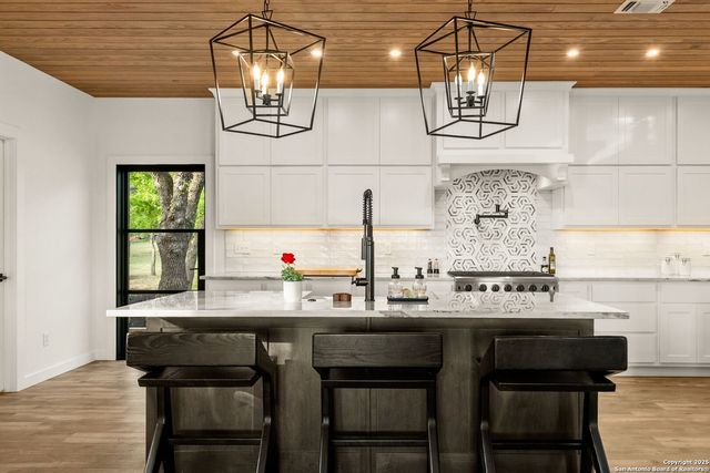 29720 Twin Creeks, Bulverde, TX 78163