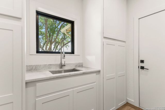 29720 Twin Creeks, Bulverde, TX 78163