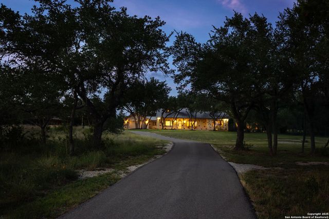 29720 Twin Creeks, Bulverde, TX 78163