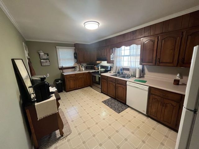 203 W Oneal St, Gaffney, SC 29340