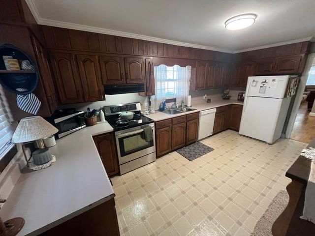 203 W Oneal St, Gaffney, SC 29340