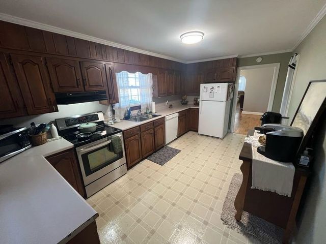 203 W Oneal St, Gaffney, SC 29340