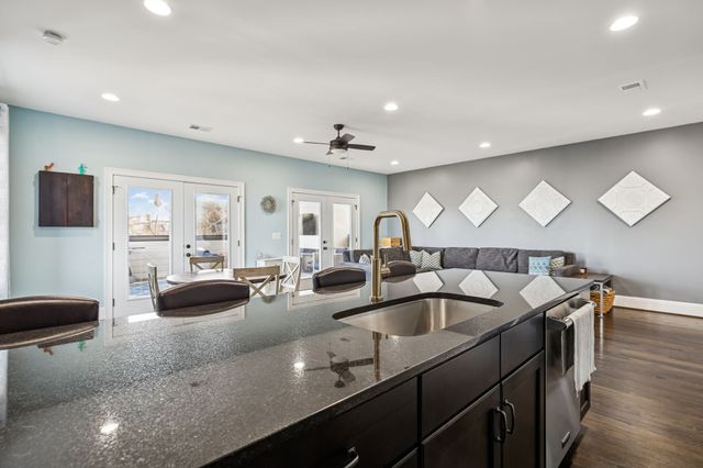 607 Garfield St, Nashville, TN 37208