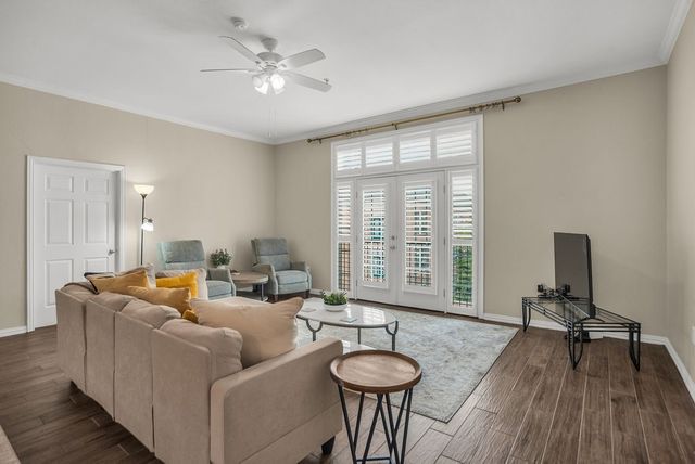 2305 Worthington Street 308, Dallas, TX 75204