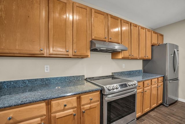 2305 Worthington Street 308, Dallas, TX 75204