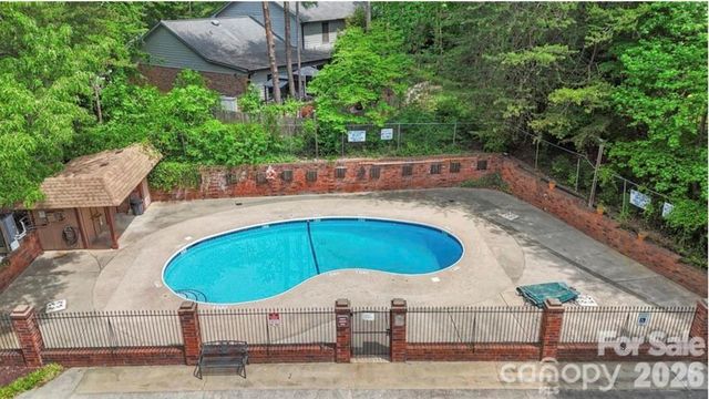 114 Ashleigh Court, Fort Mill, SC 29715