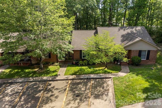 114 Ashleigh Court, Fort Mill, SC 29715