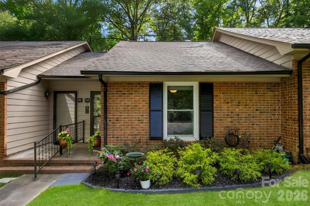 114 Ashleigh Court, Fort Mill, SC 29715