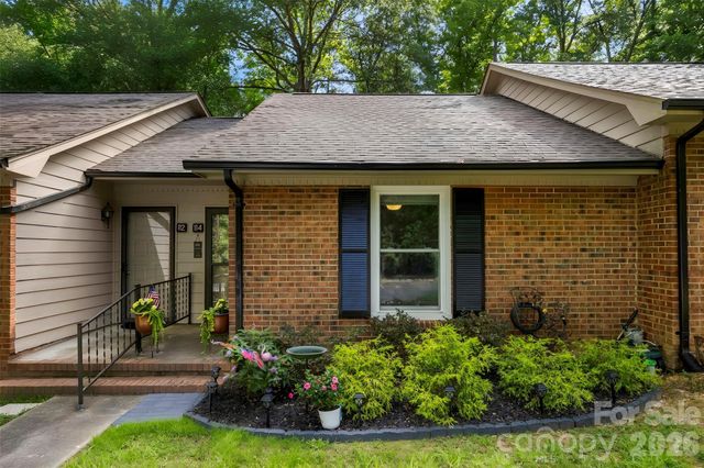 114 Ashleigh Court, Fort Mill, SC 29715