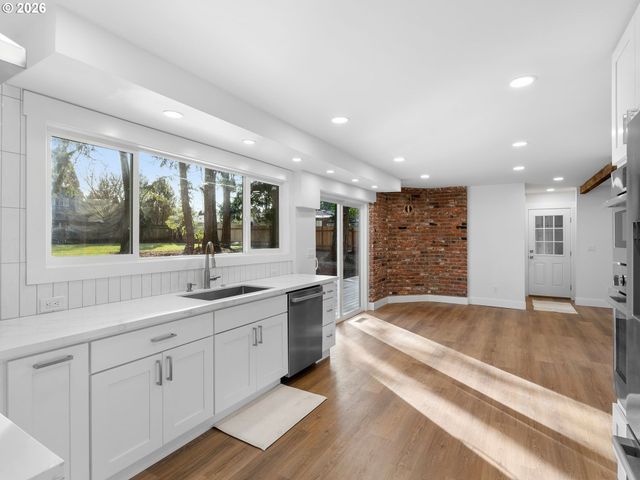 20270 Sw JAYLEE St, Beaverton, OR 97078