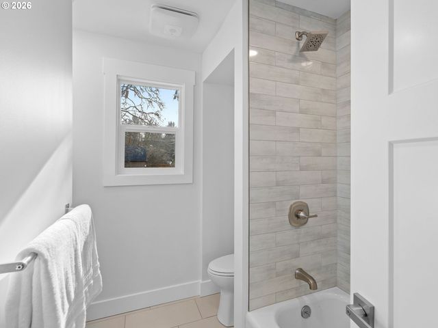 20270 Sw JAYLEE St, Beaverton, OR 97078