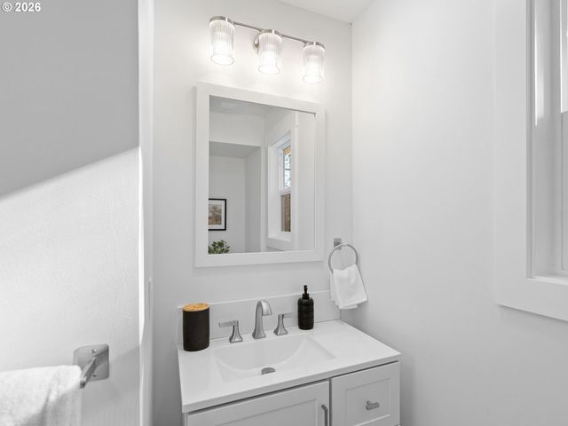 20270 Sw JAYLEE St, Beaverton, OR 97078