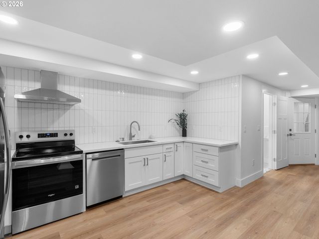 20270 Sw JAYLEE St, Beaverton, OR 97078