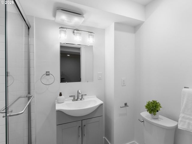 20270 Sw JAYLEE St, Beaverton, OR 97078