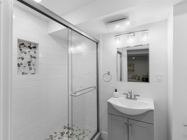 20270 Sw JAYLEE St, Beaverton, OR 97078