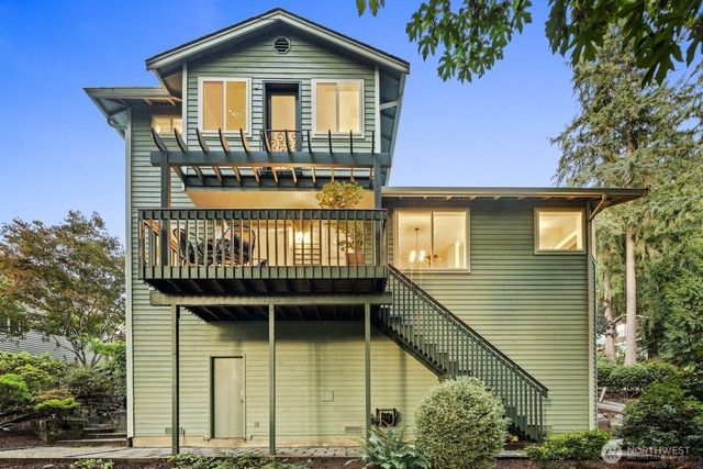 15011 3rd Lane NE, Duvall, WA 98019