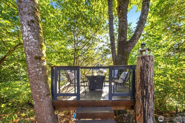 15011 3rd Lane NE, Duvall, WA 98019