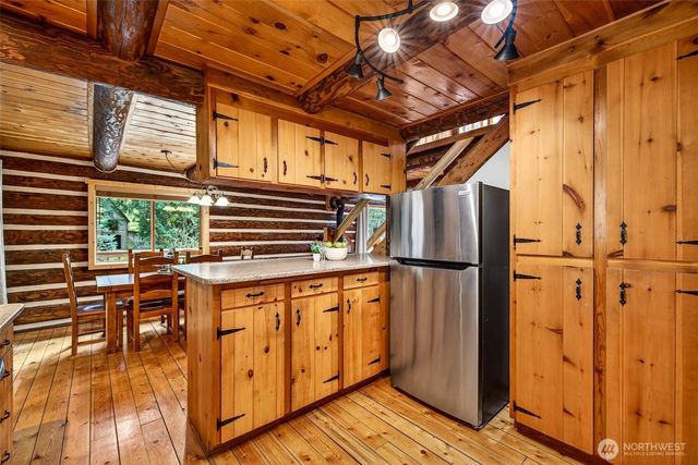 18020 214th Avenue NE, Woodinville, WA 98077