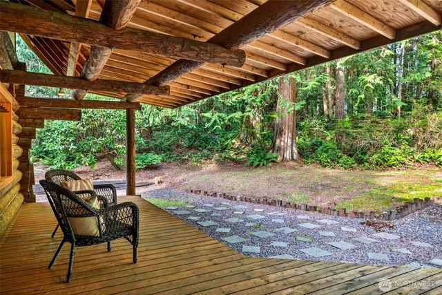 18020 214th Avenue NE, Woodinville, WA 98077