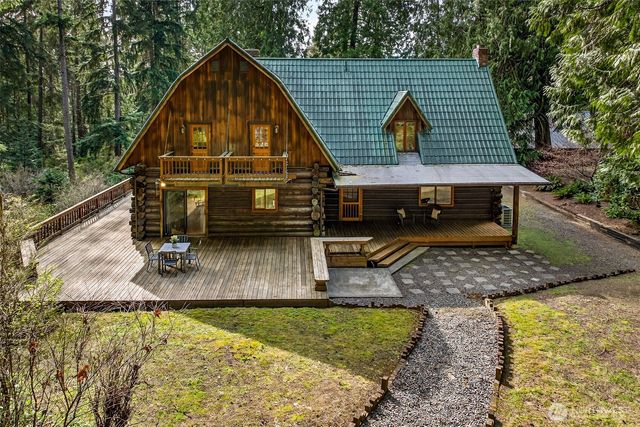 18020 214th Avenue NE, Woodinville, WA 98077