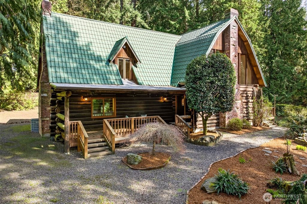 18020 214th Avenue NE, Woodinville, WA 98077