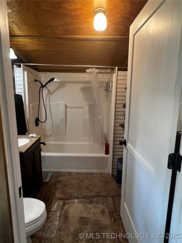 7134 Enos, Kingston, OK 73439