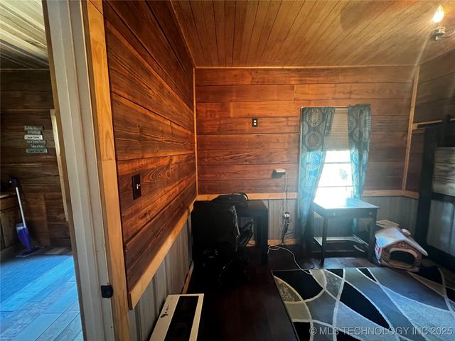 7134 Enos, Kingston, OK 73439