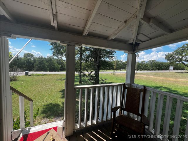 7134 Enos, Kingston, OK 73439