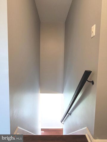 2600 SESKEY GLEN CT, Herndon, VA 20171