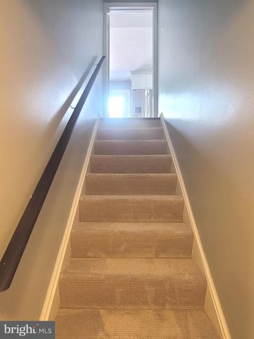 2600 SESKEY GLEN CT, Herndon, VA 20171