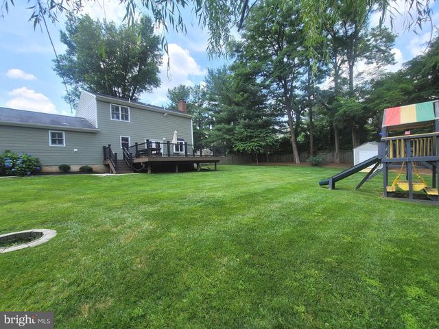 2600 SESKEY GLEN CT, Herndon, VA 20171